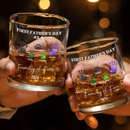 Family,New Dad,New Mom,New baby,Happy - 3D Effect Handprints Family - Personalized Whiskey Glass