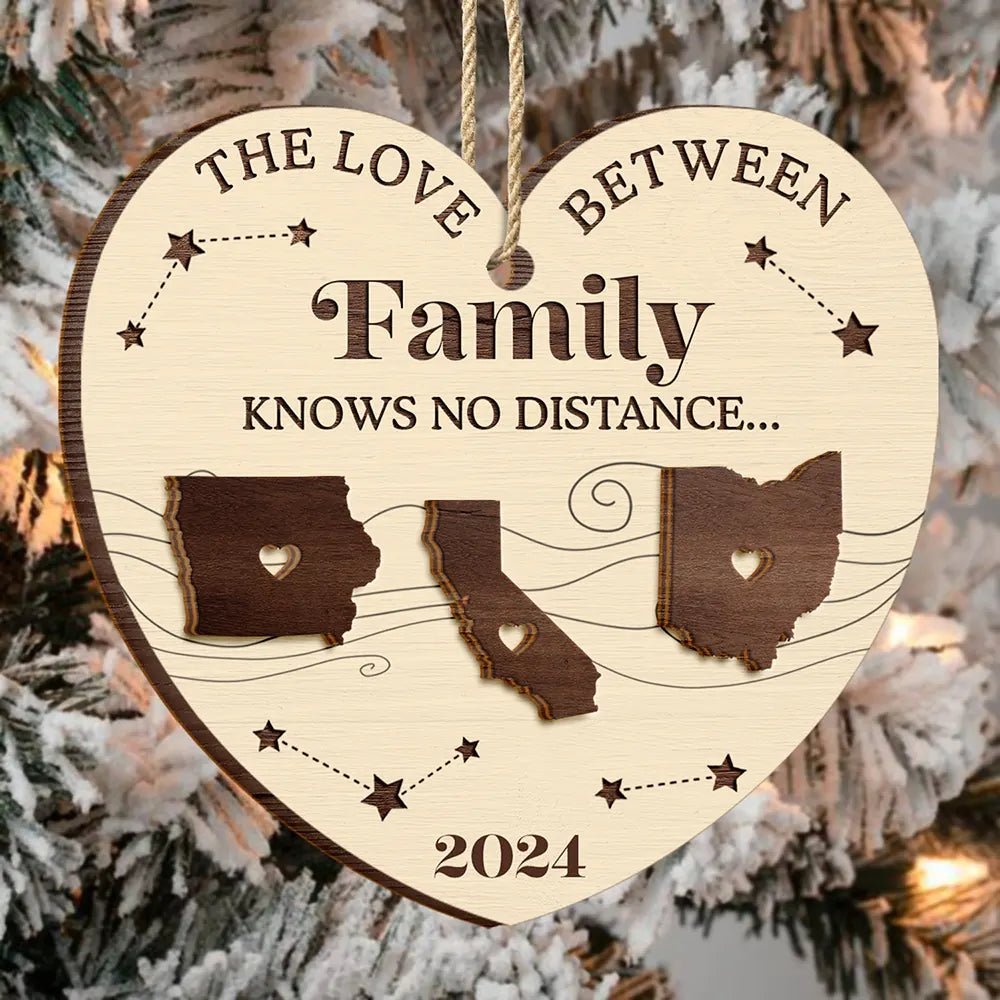 The Love Between Family Knows No Distance Christmas Heart - Personalized 2-Layered Wooden Ornament