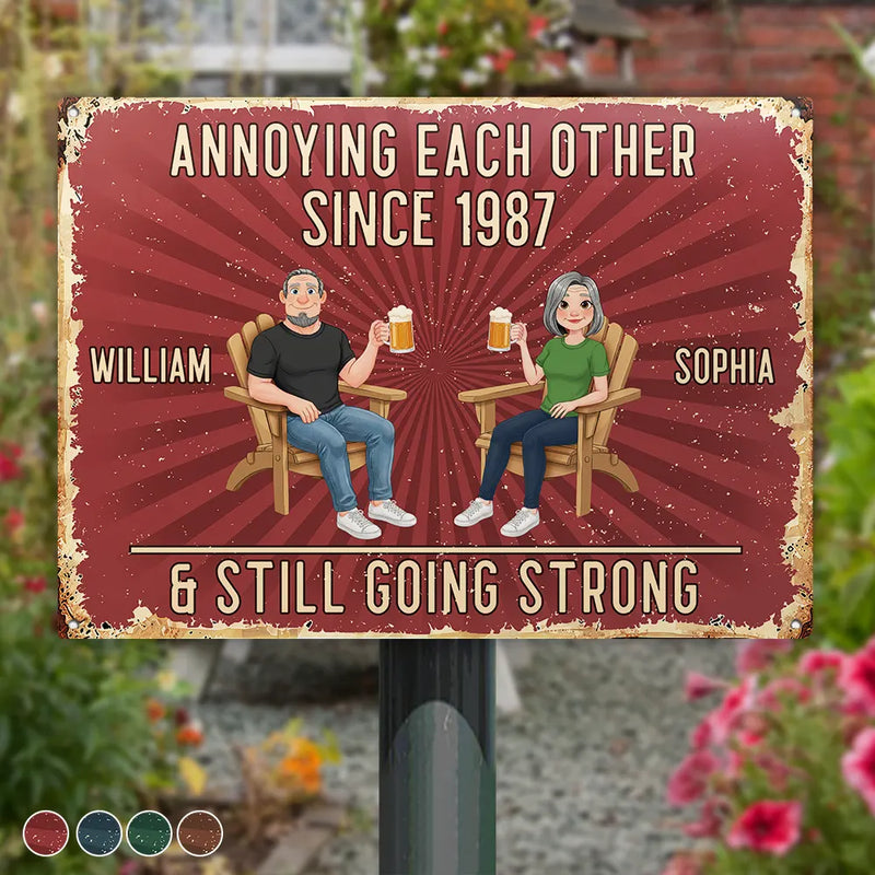 Summer,Top Market,Gift For Couples,Old Couples,Humorous,Vector - Animate Couple Annoying Each Other - Personalized Classic Metal Signs