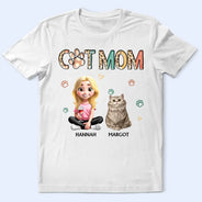 Cat Lovers,Pet Lovers,Funny,Cat Mom,Happy - Cat Mom Funny Cat - Personalized T Shirt