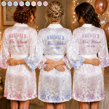 Chinoiserie Toile Wifey - Personalized Satin Robe