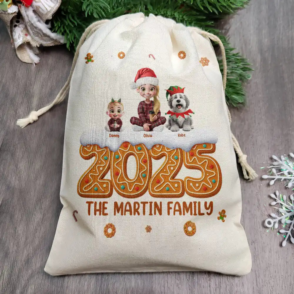 Family,Pet Lovers,Pet Mom,Pet Dad,Pet Couple,Dog Lovers,Dog Couple,Dog Mom,Dog Dad,Cat Lovers,Cat Mom,Cat Dad,Cat Couple,Happy,Christmas,Single Mom,Single Dad,LGBT,Gift For Grandpa,Gift For Grandma,Gift For Grandkids - Christmas Gingerbread Family 3D Effect - Personalized Favor Bag