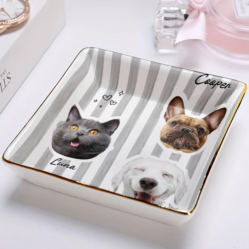 Pet Lovers,Pet Mom,Pet Dad,Pet Couple,Dog Lovers,Dog Mom,Dog Dad,Dog Couple,Cat Lovers,Cat Mom,Cat Dad,Cat Couple,Happy - Custom Outline Photo Pet Portrait Stripe Style - Personalized Ring Dish