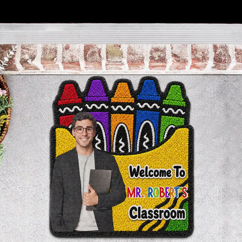 Top Market, Art Design, Teacher, Inspirational, Back To School, Photo - Cartoon Portrait, Alternating Color Text - Custom Photo Cartoon Portrait Teacher Welcome To Classroom Faux Yarn Pattern Crayon Box - Personalized Custom Shaped Doormat