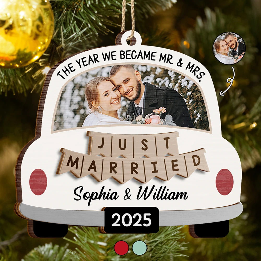 Love,Christmas,Gift For Wife,Gift For Husband,Gift For Couples,Gift For Boyfriend,Gift For Girlfriend,Wedding,Wedding Anniversary - Custom Photo The Year We Became Mr & Mrs Wedding Car - Personalized 2-Layered Wooden Ornament