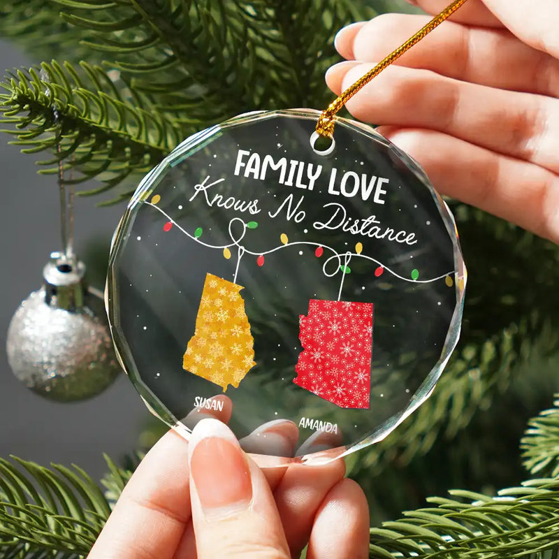Family - Family Love Knows No Distance - Personalized Circle Glass Ornament