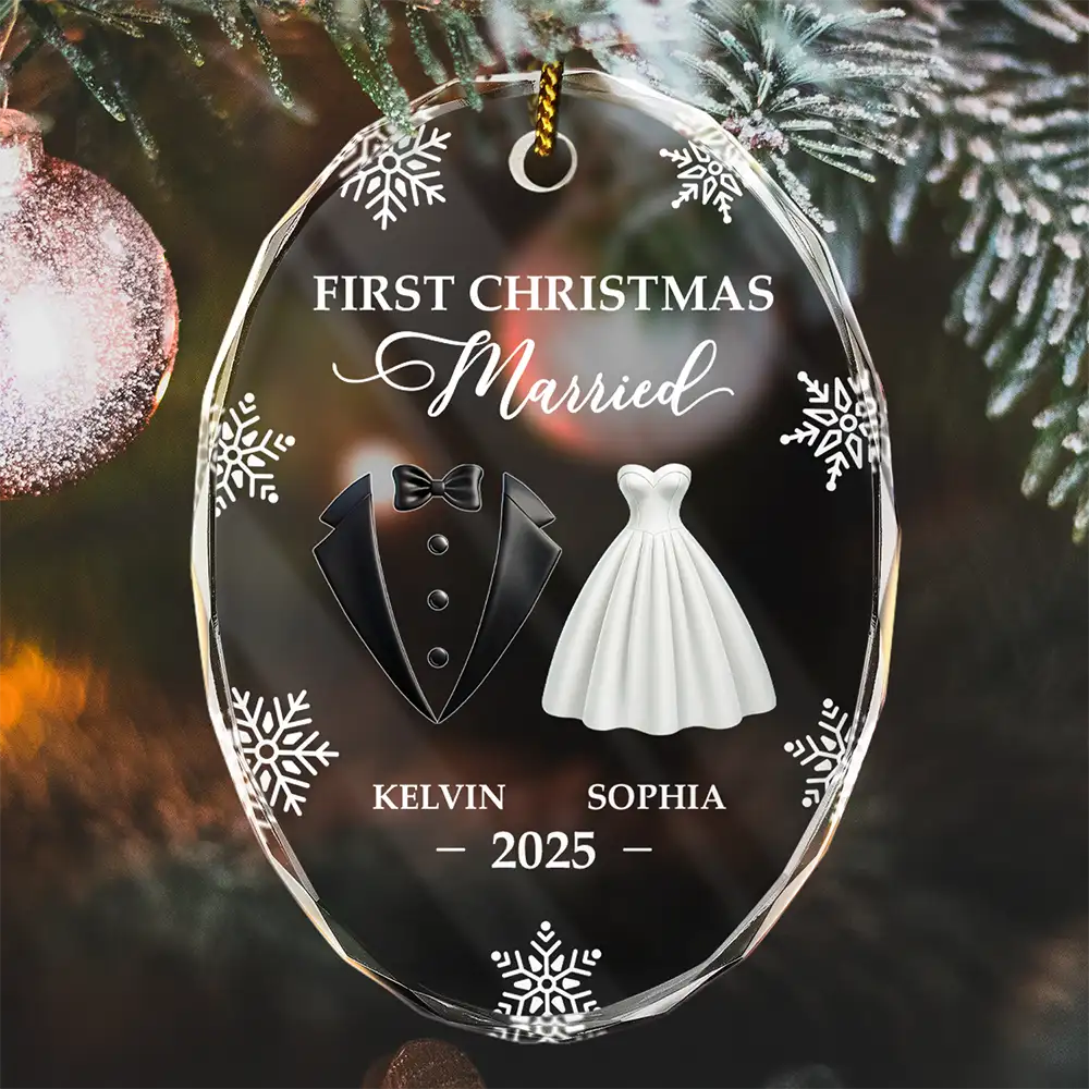 First Christmas As Married Couples - Personalized Oval Glass Ornament