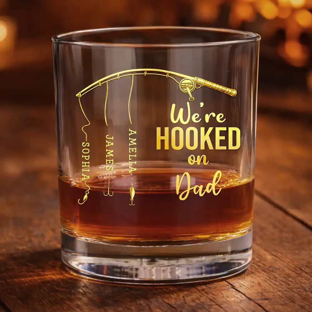 Gift For Father,Gift For Grandpa,Happy,Fishing,Non-Eng,Proud - Fishing We Are Hooked On Daddy - Personalized Whiskey Glass