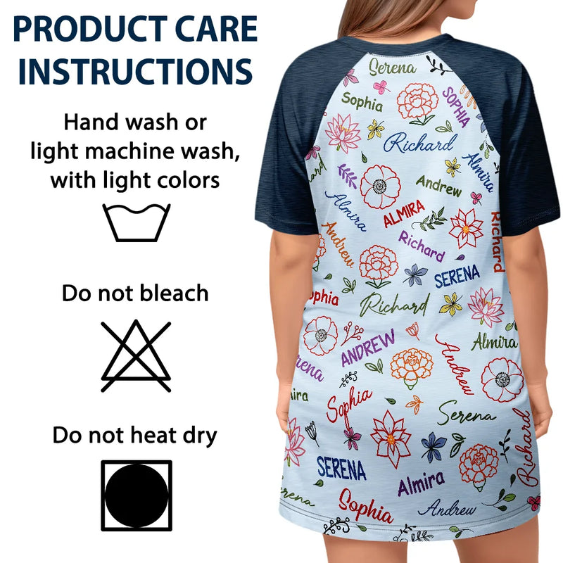 Gift For Grandma,Gift For Mother,Love,Happy - Grandma Mom Birth Flower Blooming In Love - Personalized Women's Sleep Tee