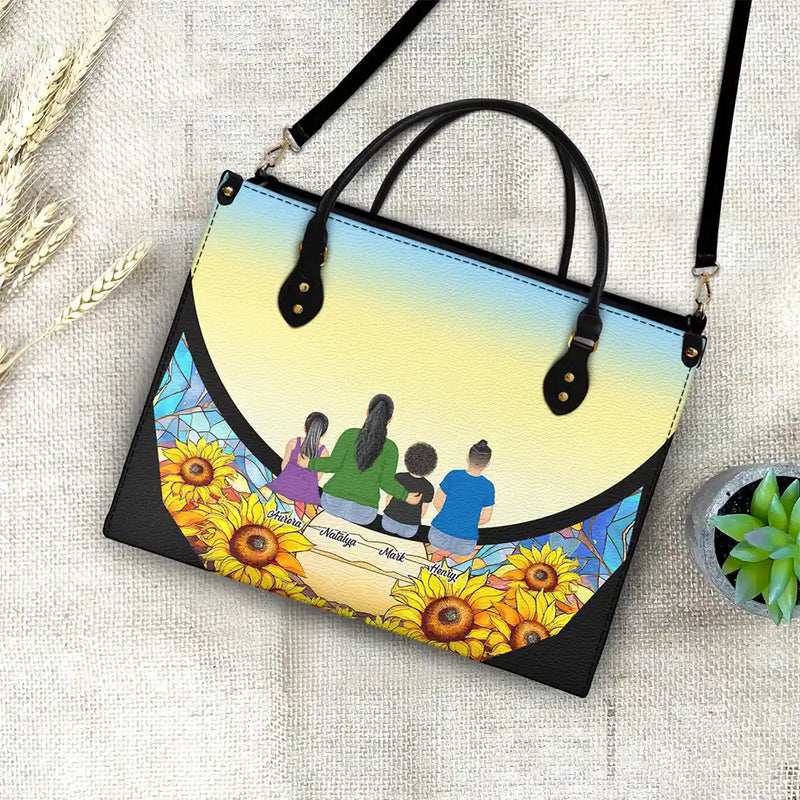 Gift For Women, Gift For Mother, Gift For Grandma, Single Mom, Mom - Daughters (Adult), Mom - Daughters (Young), Mom - Sons, Mom - Children, Grandma - Grandkids, Love - Grandma And Grandkids On The Moon - Personalized Leather Bag