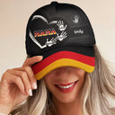 Gift For Yourself,Gift For Women,Gift For Men,Gift For Mother,Gift For Uncle,Gift For Aunt,Gift For Father,Gift For Grandma,Gift For Grandpa,Love,German - Flagge Deutschlands Handabdrücke Von Opa Papa Und Kindern - Personalisierte Klassische Kappe