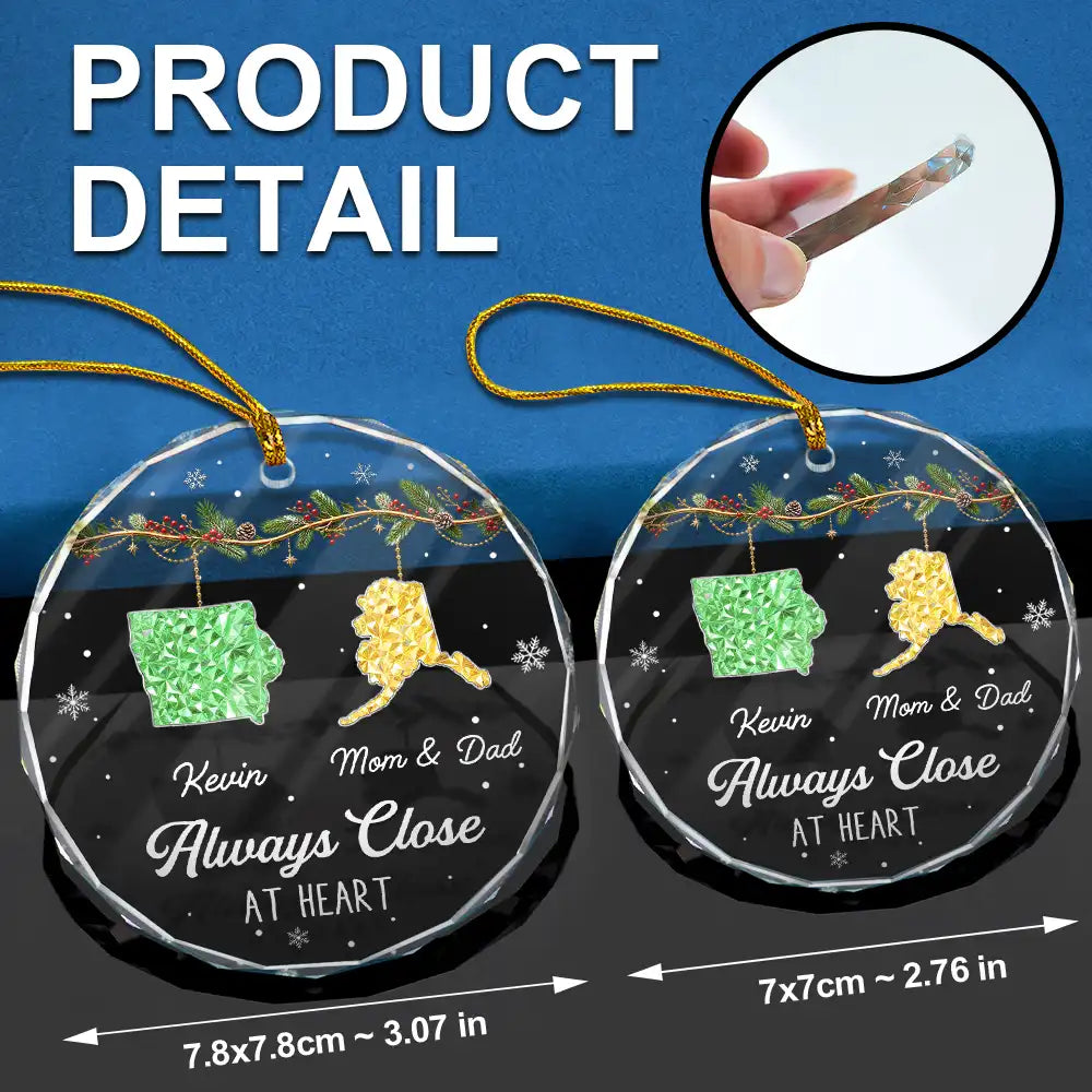 Christmas,Long Distance,Cozy,Family,Icon - Long Distance Family Love Knows No Distance Crystal Effect - Personalized Glass Ornament