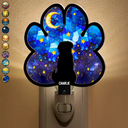 Memorial, Pet Lovers, Pet Mom, Pet Dad, Dog Lovers, Dog Mom, Dog Dad, Cat Lovers, Cat Mom, Cat Dad, Love - Paw Shaped Light With Dog Cat - Personalized Plug-in Night Light