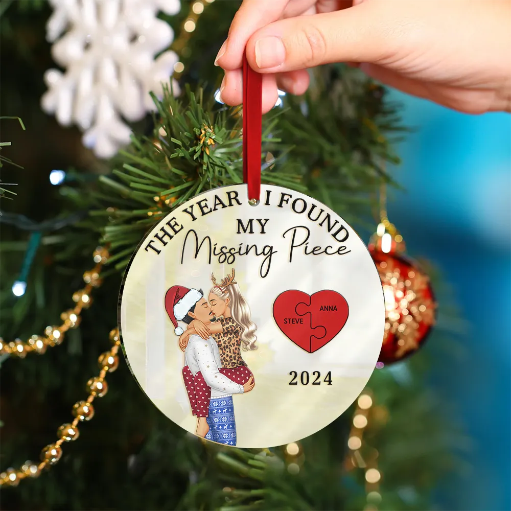 Gift For Couples - The Year I Found My Missing Piece Kissing Couples - Personalized Custom Shaped Mirror Ornament