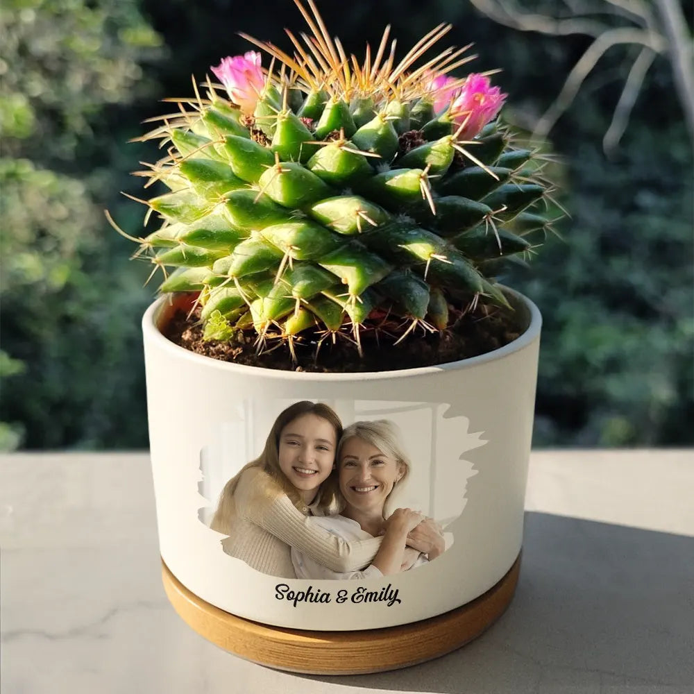 Gift For Daughter,Mom - Daughters (Adult),Gift For Women,Happy,Grandma - Grandkids,Gift For Grandkids,Custom Photo - Custom Photo Mom Daughter The Only Thing Better Than Being Your Mother - Personalized Ceramic Plant Pot