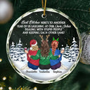 Gift For Bestie,Old Best friends,Gift For Sisters,Happy,Christmas - Sitting Besties Here's To Another Year Of Us - Personalized Circle Glass Ornament