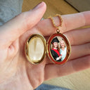 Happy,Graduation,Gift For Women,Gift For Men,Gift For Aunt,Gift For Uncle,Gift For Mother,Gift For Grandpa,Gift For Father,Gift For Grandma,Gift For Sibling,Gift For Sisters,Gift For Brothers - Custom Photo Proud Mom Dad Grandma Of Graduate - Personalized Locket Necklace