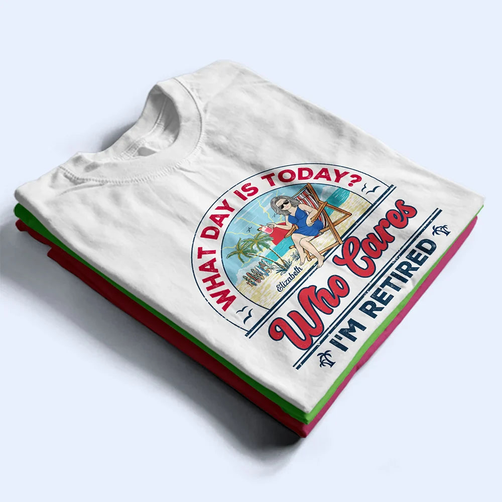 Gift For Yourself,Gift For Women,Gift For Men,Retirement,Beach - Retro Beach The Legend Has Retired - Personalized T Shirt
