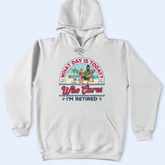 Gift For Yourself,Gift For Women,Gift For Men,Retirement,Beach - Retro Beach The Legend Has Retired - Personalized T Shirt
