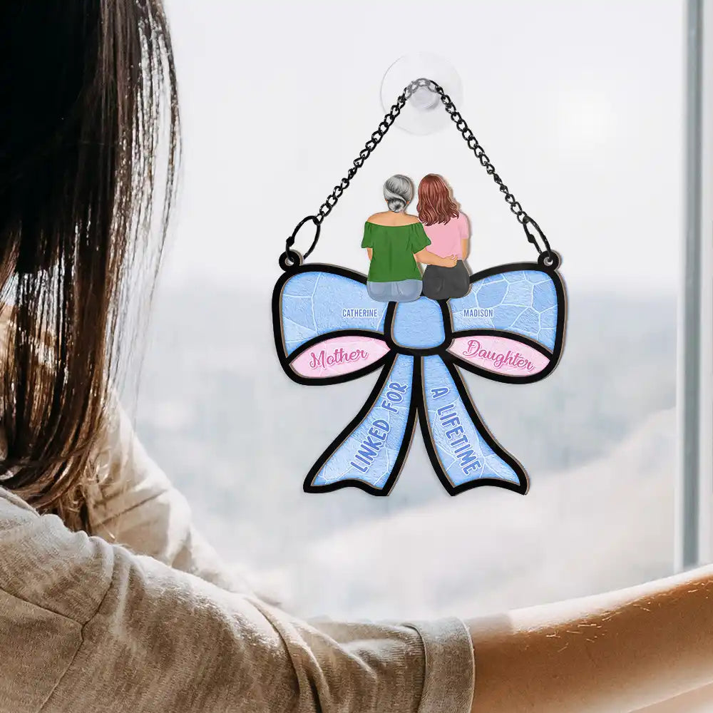 Mom - Daughters (Adult),Love - Mother Daughter Linked For A Lifetime - Personalized Window Hanging Suncatcher Ornament