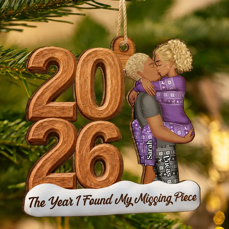 Anniversary,Christmas,Romantic,Gift For Couples,Vector - Couple Anniversary The Year I Found Missing Piece - Personalized Custom Shaped Wooden Ornament