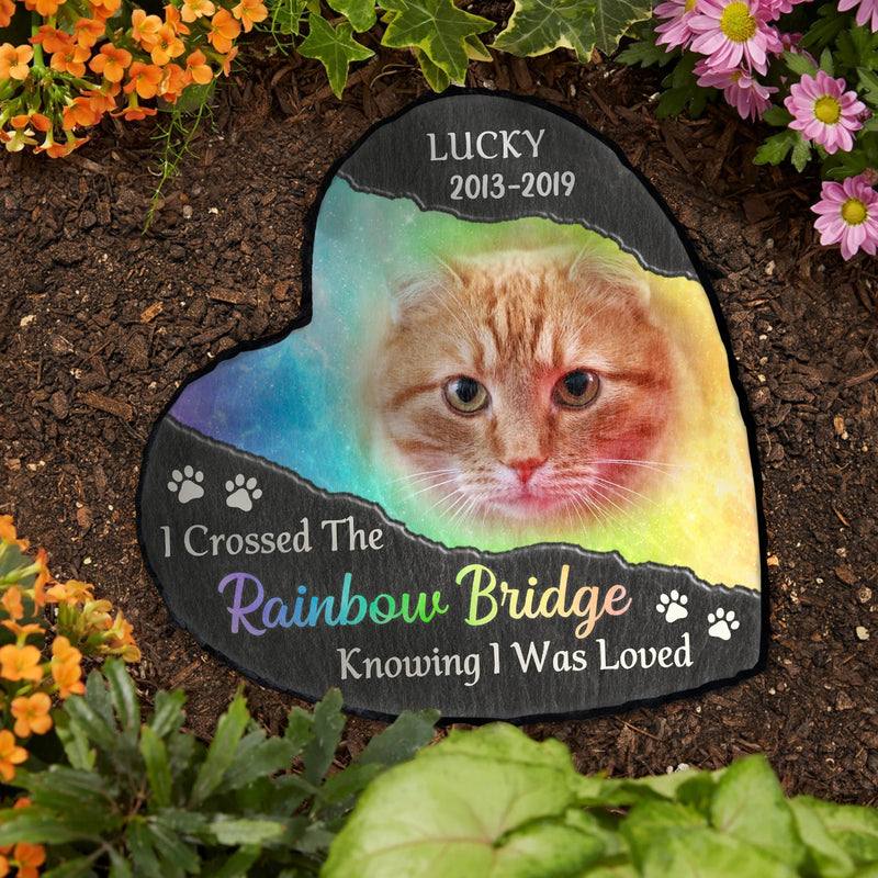 Custom Photo I Crossed The Rainbow Bridge Knowing I Was Loved - Remembrance, Grief Gift For Family, Pet Lover - Personalized Heart Memorial Garden Stone