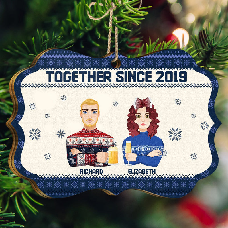 Flat Art - Christmas, Funny Gift For Family, Couple, Dad, Mom, Grandpa, Grandma - Personalized Medallion Wooden Ornament