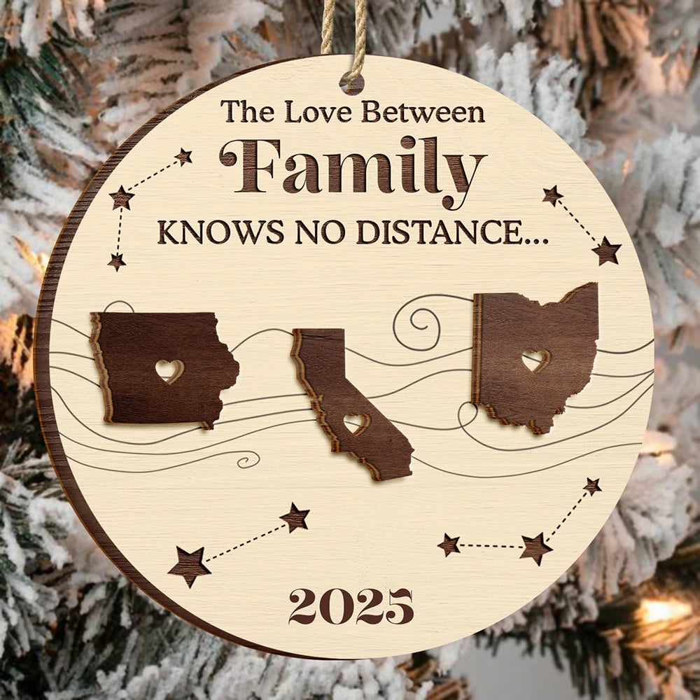 The Love Between Family Knows No Distance Cousins Siblings Christmas - Personalized 2-Layered Wooden Ornament