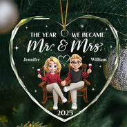 Love, Christmas, Gift For Wife, Gift For Husband, Gift For Couples - The Year We Became Mr & Mrs - Personalized Heart Shaped Glass Ornament