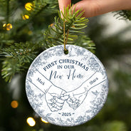 Christmas, Gift For Couples, Gift For Husband, Gift For Wife, Gift For Boyfriend, Gift For Girlfriend, Love - Toile De Jouy Holding Hands First Christmas Couple - Personalized Circle Ceramic Ornament