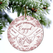 Christmas, Gift For Couples, Gift For Husband, Gift For Wife, Gift For Boyfriend, Gift For Girlfriend, Love - Toile De Jouy Holding Hands First Christmas Couple - Personalized Circle Ceramic Ornament