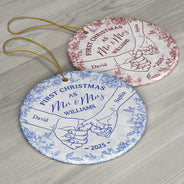 Christmas, Gift For Couples, Gift For Husband, Gift For Wife, Gift For Boyfriend, Gift For Girlfriend, Love - Toile De Jouy Holding Hands First Christmas Couple - Personalized Circle Ceramic Ornament