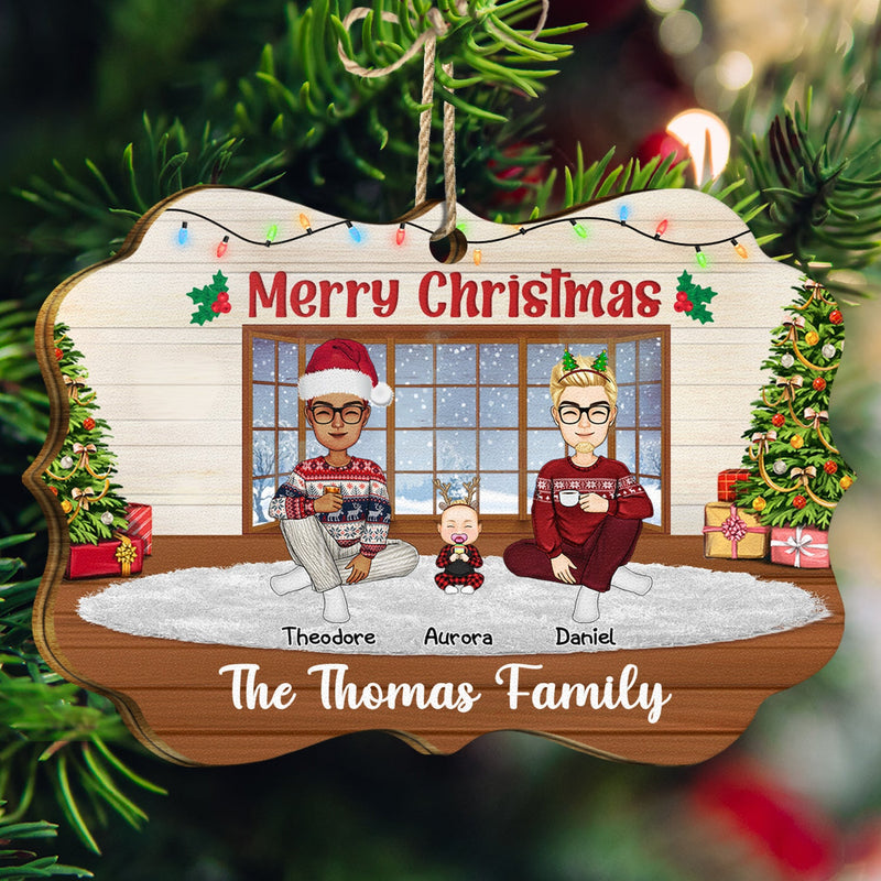 Merry Christmas Lovely Family - Gift For Parents - Personalized Medallion Wooden Ornament